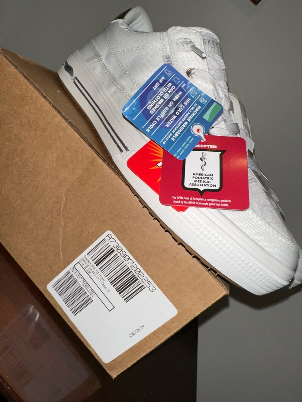 Skechers Arch Fit Arcade Washable Canvas Slip-On Sneakers - NIB - Picture 8 of 10